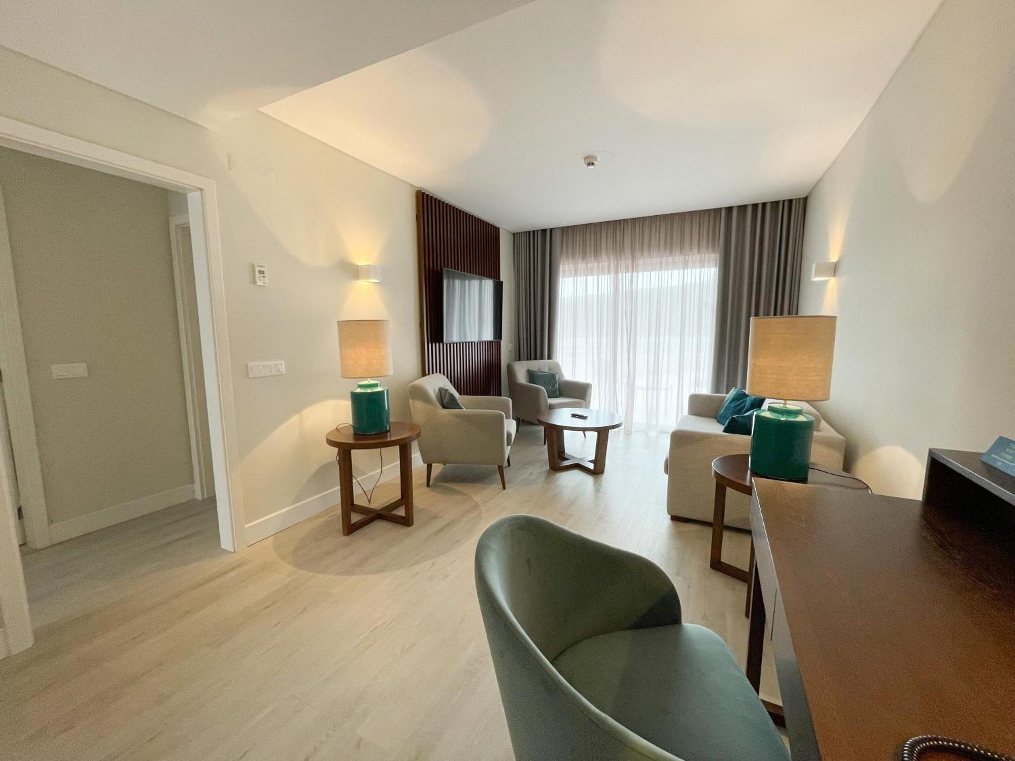 Four Points By Sheraton سيسيمبرا المظهر الخارجي الصورة