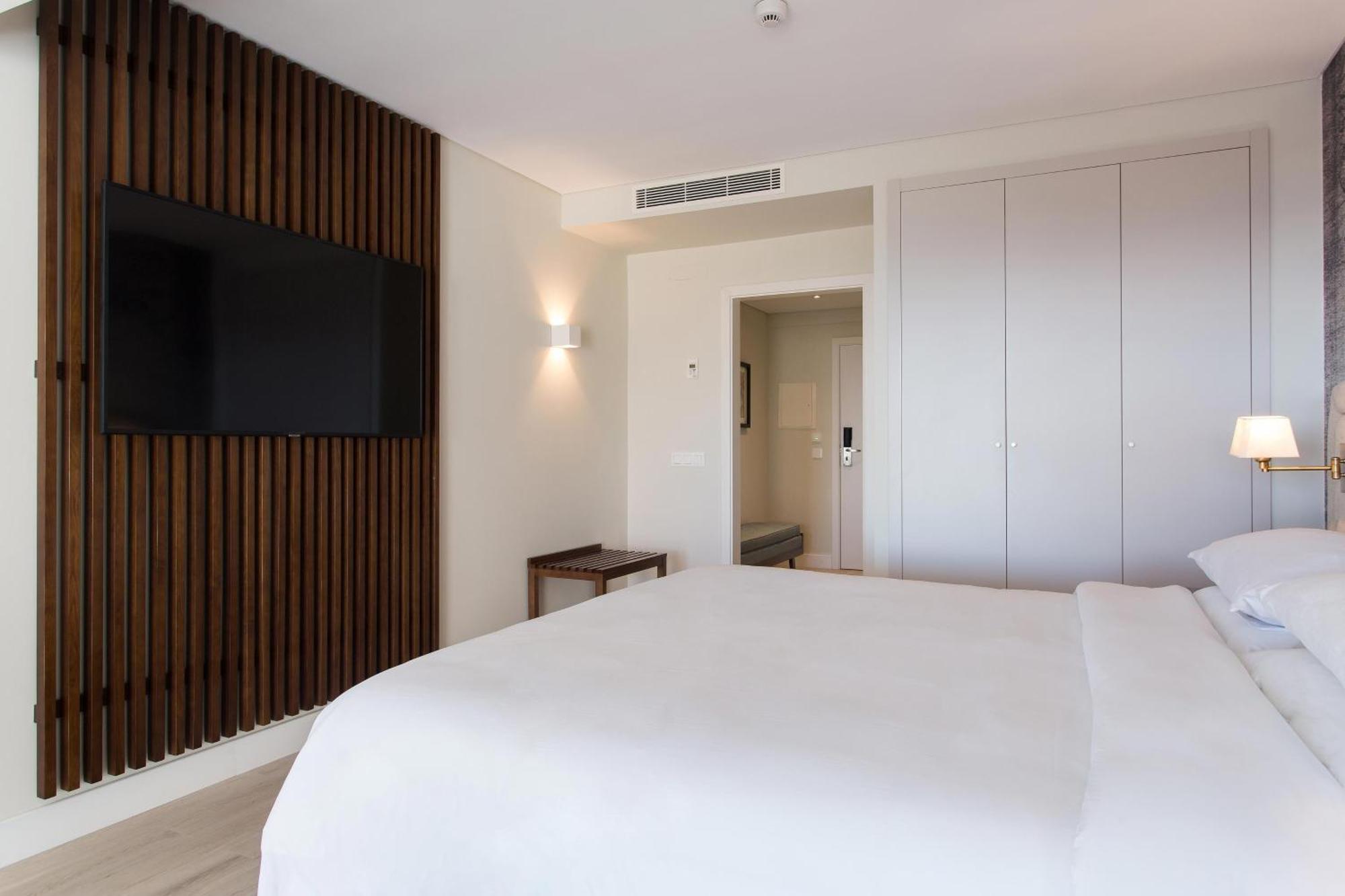Four Points By Sheraton سيسيمبرا المظهر الخارجي الصورة