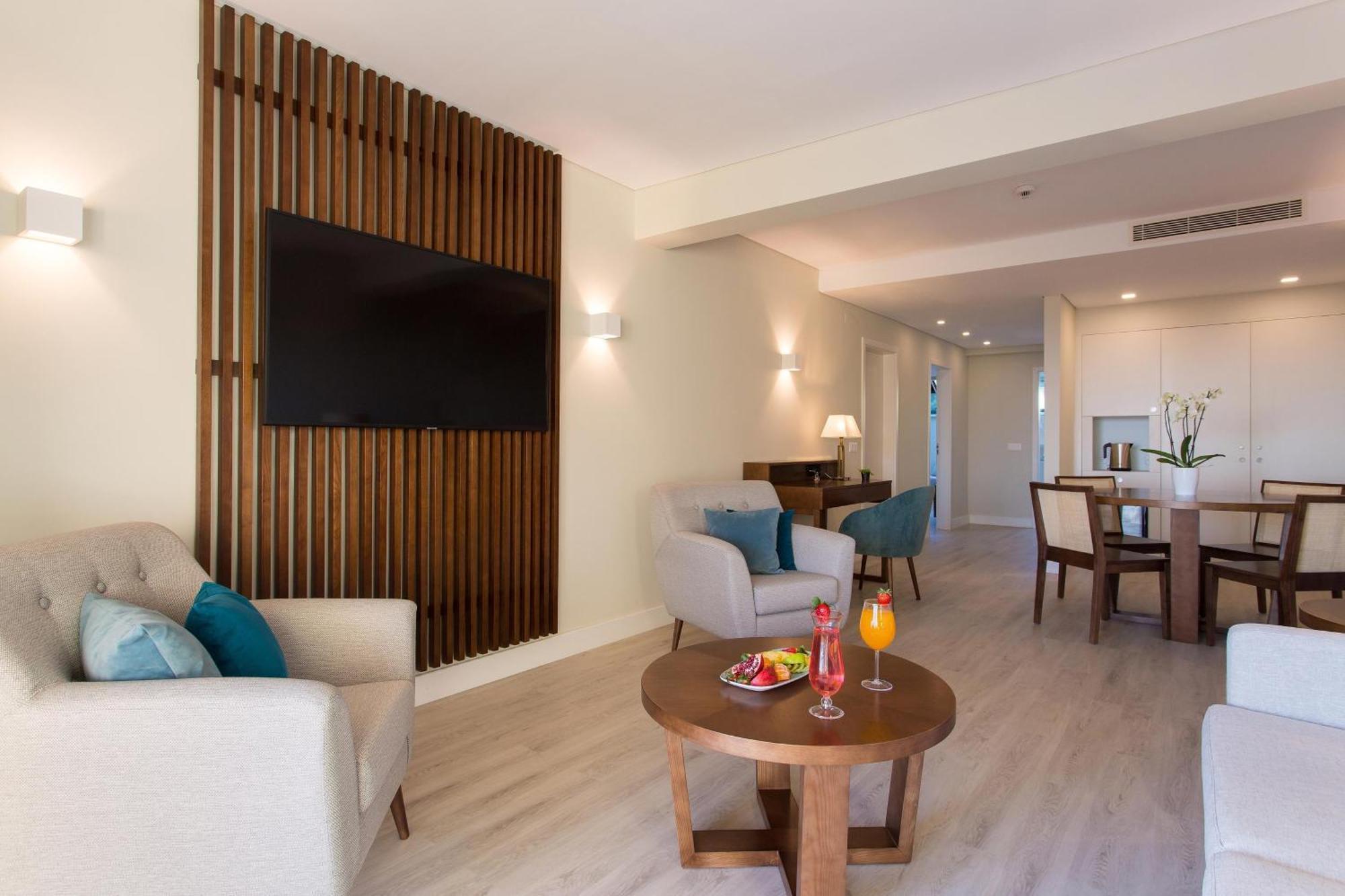 Four Points By Sheraton سيسيمبرا المظهر الخارجي الصورة